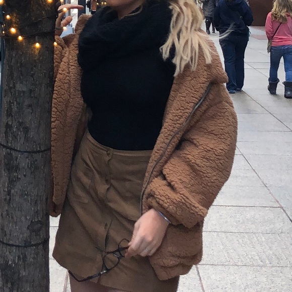 FUZZY COAT - Picture 3 of 4